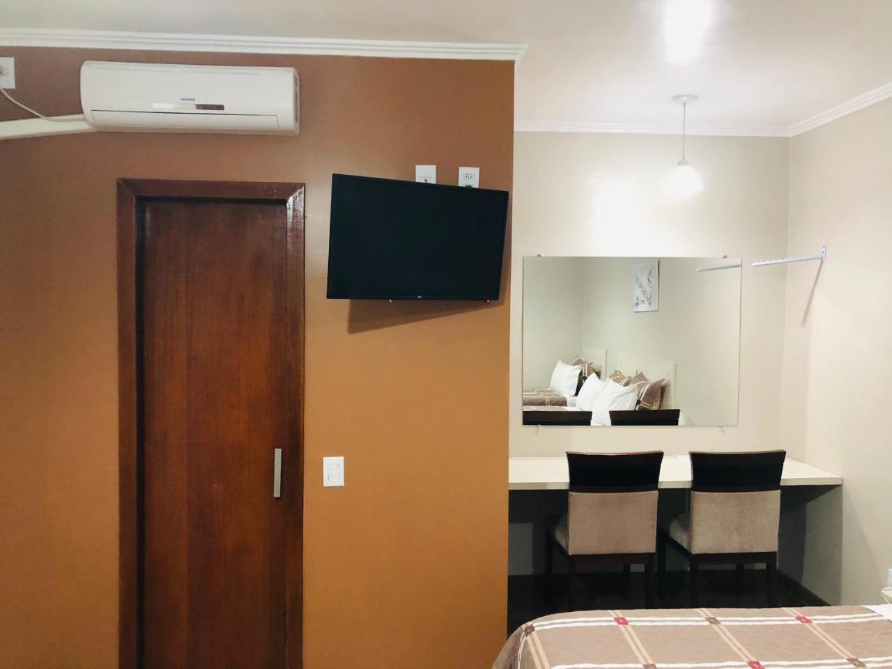 Hotel Westphal Пелотас Екстериор снимка